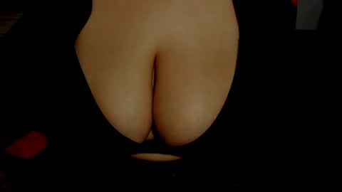 Snapshot of minka0 chatting on 12, 12, 2024 minka0 online show from 12, 12, 2024