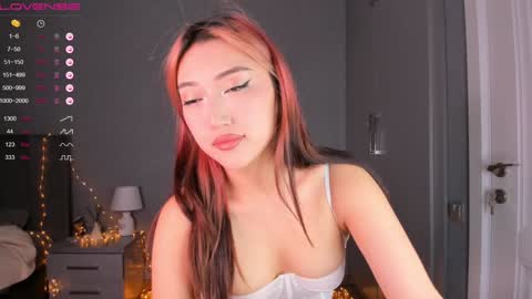 minnie_jin online show from 16, 12, 2024