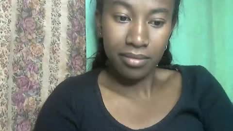 minouch211907 online show from 15, 5, 2026