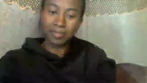 minouch211907 online show from 10, 7, 2026