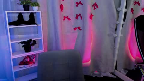 NEXT STREAM NOVEMBER  27282930 online show from 26, 2, 2025