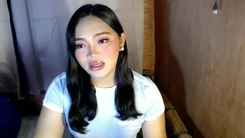 Snapshot of mira_luna222 chatting on 30, 11, 2025 Mira Bella online show from 30, 11, 2025