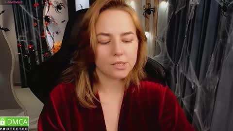 Snapshot of mira_mermayd chatting on 30, 10, 2025 Mira online show from 30, 10, 2025