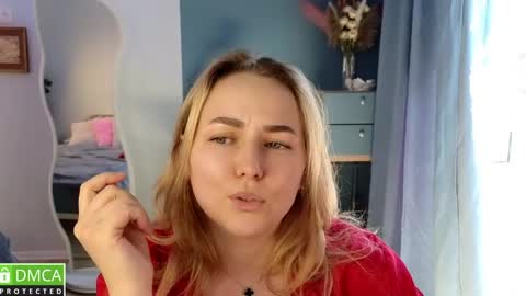 Snapshot of mira_mermayd chatting on 5, 6, 2026 Mira online show from 5, 6, 2026