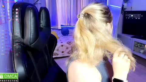 Snapshot of mira_mermayd chatting on 6, 6, 2026 Mira online show from 6, 6, 2026