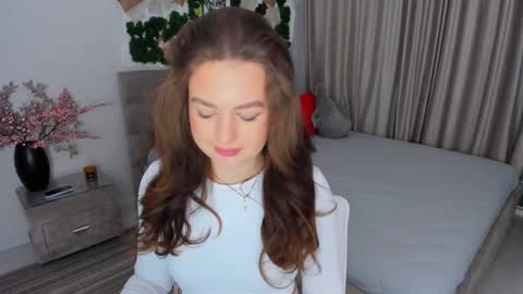 Emma online show from 8, 2, 2025