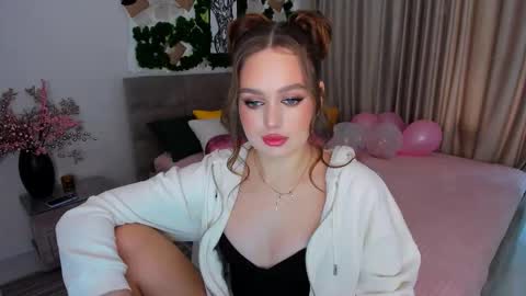 Emma online show from 22, 2, 2025