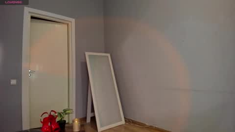 Meera online show from 10, 3, 2025