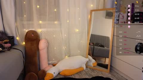 Mira  online show from 19, 12, 2024