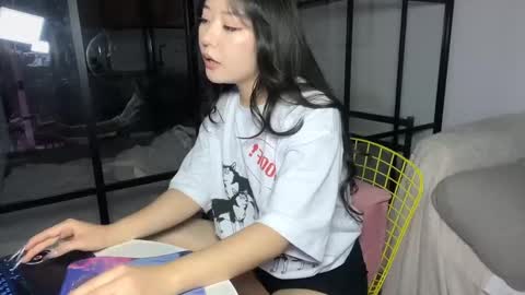 mirafloat online show from 6, 11, 2025