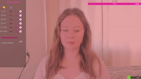 Snapshot of miranadevl chatting on 25, 7, 2026 Kira online show from 25, 7, 2026
