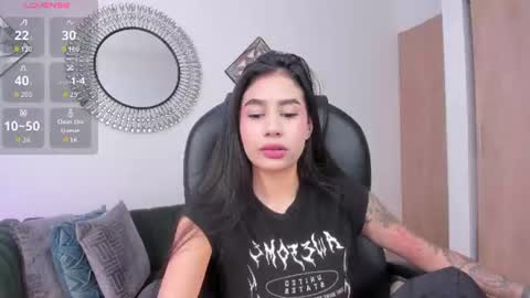 Snapshot of miranda_crawfor chatting on 14, 6, 2026 miranda_crawfor online show from 14, 6, 2026