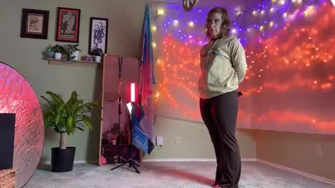 Miranda Flowers online show from 24, 2, 2026