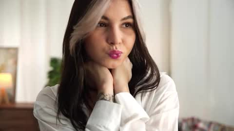 My name is Adele online show from 23, 10, 2025