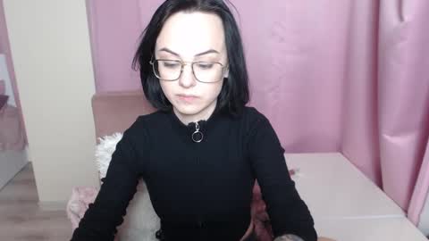 Snapshot of mirasky chatting on 15, 2, 2025 Mira online show from 15, 2, 2025