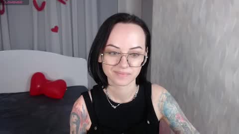 Snapshot of mirasky chatting on 16, 2, 2025 Mira online show from 16, 2, 2025