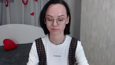 Snapshot of mirasky chatting on 17, 2, 2025 Mira online show from 17, 2, 2025