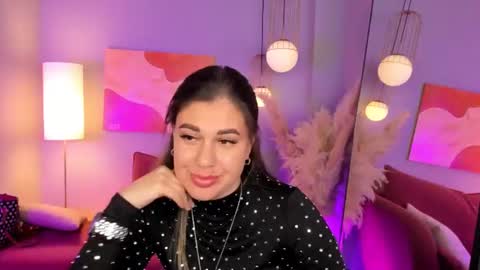 Snapshot of miravane chatting on 6, 7, 2026 Mira online show from 6, 7, 2026