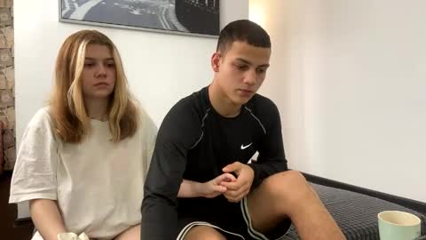 mirelcouple online show from 25, 4, 2026