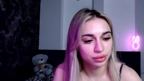 Snapshot of miri07 chatting on 6, 5, 2026 miri07 online show from 6, 5, 2026