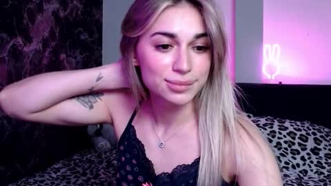 Snapshot of miri07 chatting on 16, 5, 2026 miri07 online show from 16, 5, 2026
