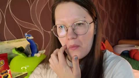 Snapshot of miriamor chatting on 6, 5, 2026 Mira online show from 6, 5, 2026