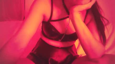 Mirra online show from 11, 10, 2025