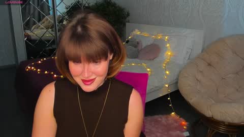 Snapshot of mirrorofsoul chatting on 8, 12, 2024 Shelley online show from 8, 12, 2024