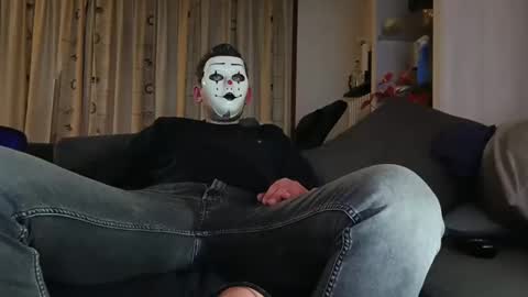 Snapshot of mirtoblack chatting on 5, 1, 2025 mirtoblack online show from 5, 1, 2025