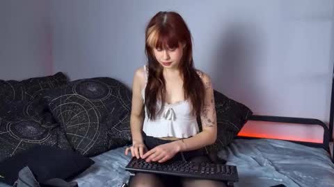 Snapshot of misapage chatting on 14, 9, 2025 Misa online show from 14, 9, 2025
