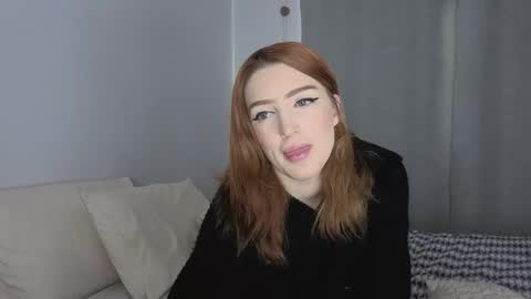 Snapshot of mishymoon chatting on 5, 5, 2026 Elora online show from 5, 5, 2026