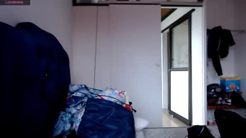 Nicol online show from 11, 4, 2026