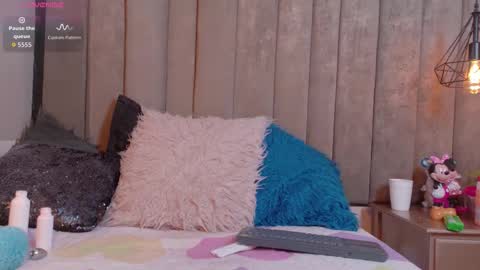 Snapshot of misroos chatting on 2, 2, 2026 ross online show from 2, 2, 2026