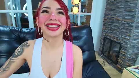 Snapshot of miss__abigail chatting on 25, 9, 2025 Abigail online show from 25, 9, 2025