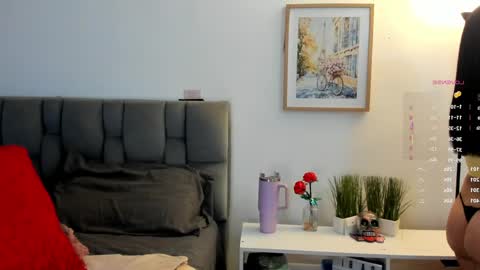 miss__jones_ online show from 25, 4, 2026