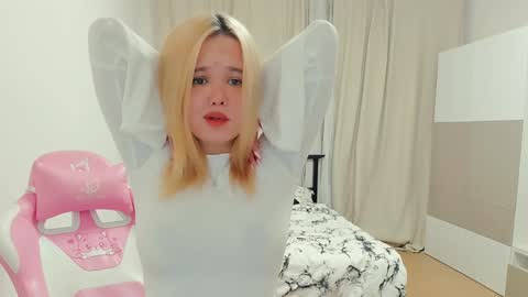 miss__selena online show from 16, 1, 2025