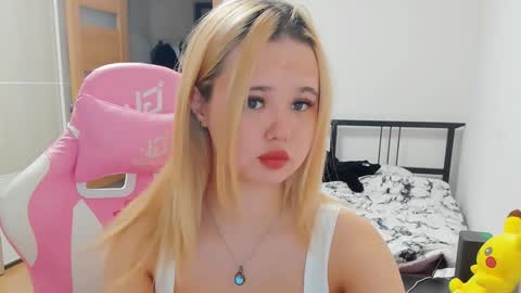 miss__selena online show from 4, 2, 2025