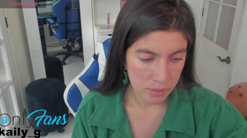 Snapshot of miss_adams01 chatting on 30, 4, 2026 miss_adams01 online show from 30, 4, 2026