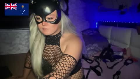 Snapshot of miss_antonette_xxx chatting on 18, 5, 2026 Call me Miss Antonette online show from 18, 5, 2026