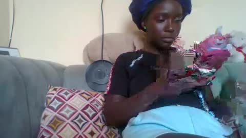 Snapshot of miss_atitude chatting on 2, 10, 2025 miss_atitude online show from 2, 10, 2025