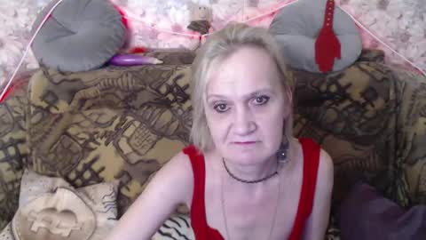Snapshot of miss_bekker chatting on 29, 12, 2024 ask me online show from 29, 12, 2024