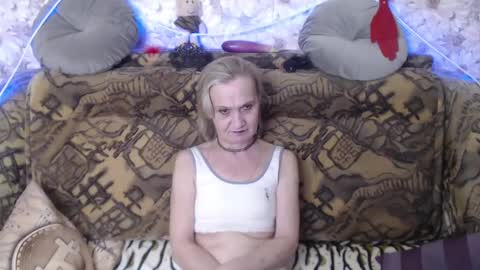 Snapshot of miss_bekker chatting on 20, 1, 2025 ask me online show from 20, 1, 2025