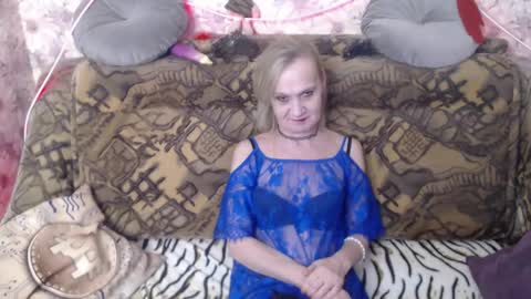 Snapshot of miss_bekker chatting on 11, 2, 2025 ask me online show from 11, 2, 2025
