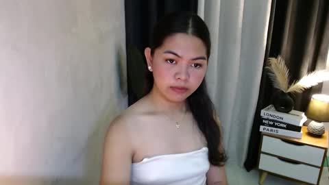 Snapshot of miss_briella chatting on 3, 11, 2025 Briella online show from 3, 11, 2025