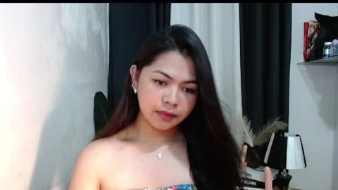 Briella online show from 7, 4, 2026