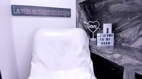 Danika online show from 15, 2, 2025