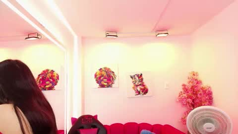 Melanie online show from 19, 12, 2025