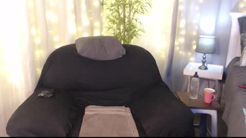 Miss EVA  Email misseva123xxx online show from 15, 3, 2026