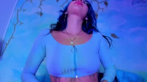 miss_evans_ online show from 31, 3, 2026