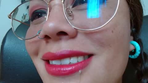 Snapshot of miss_evoleth2 chatting on 12, 3, 2026 Miss Evoleth online show from 12, 3, 2026